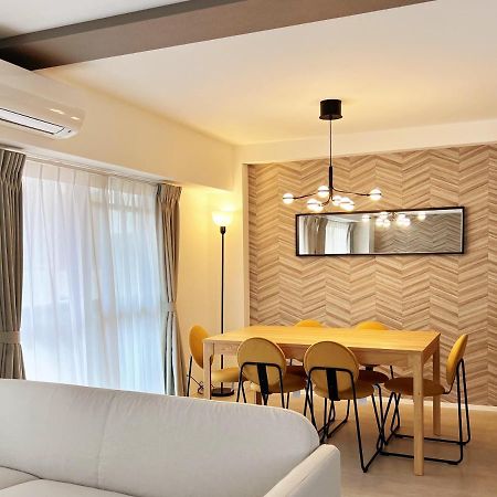 Dio Higashi Shinsaibashi Apartment Osaka Bagian luar foto