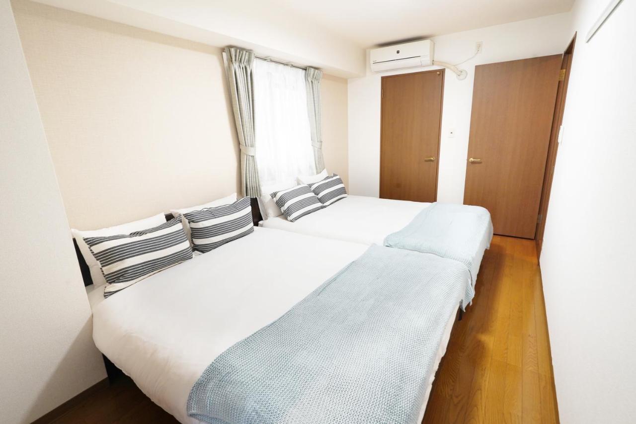 Dio Higashi Shinsaibashi Apartment Osaka Bagian luar foto