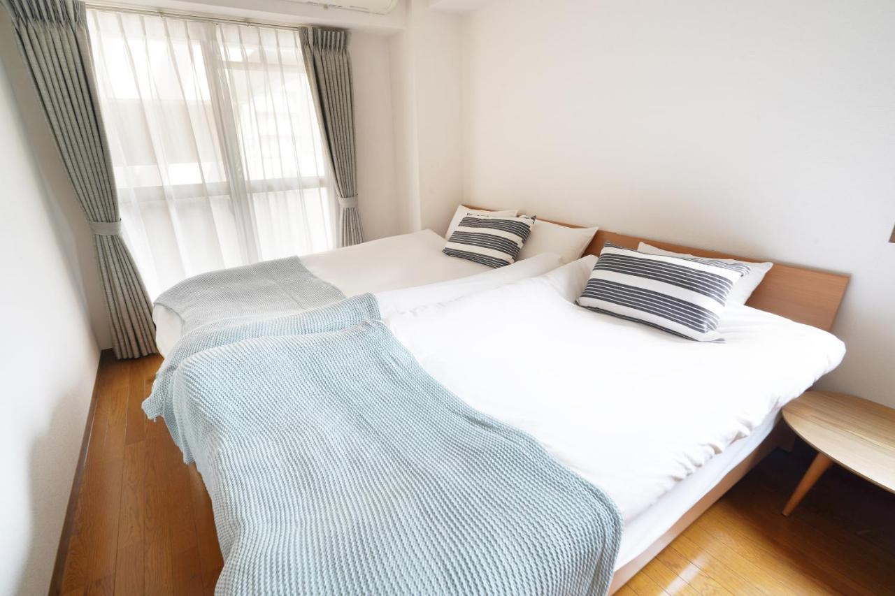 Dio Higashi Shinsaibashi Apartment Osaka Bagian luar foto