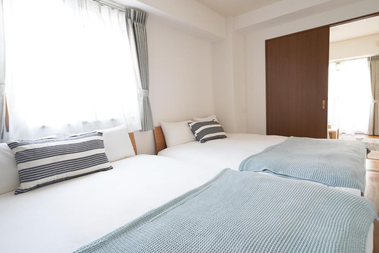 Dio Higashi Shinsaibashi Apartment Osaka Bagian luar foto