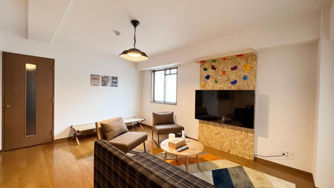 Dio Higashi Shinsaibashi Apartment Osaka Bagian luar foto