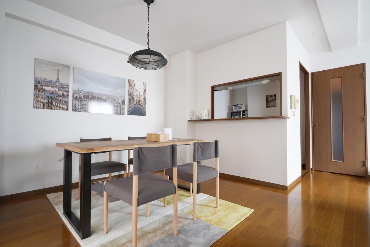 Dio Higashi Shinsaibashi Apartment Osaka Bagian luar foto