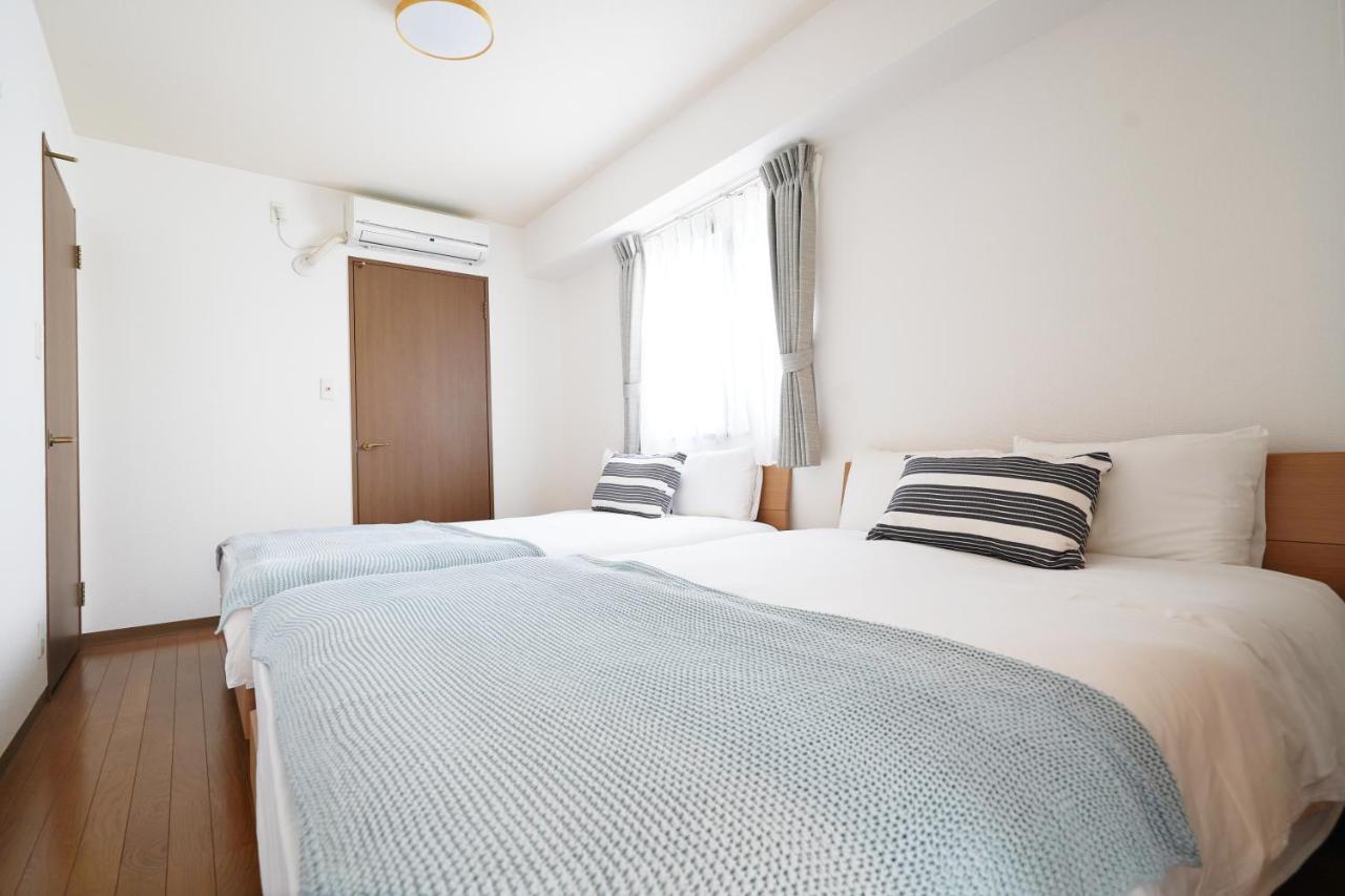 Dio Higashi Shinsaibashi Apartment Osaka Bagian luar foto