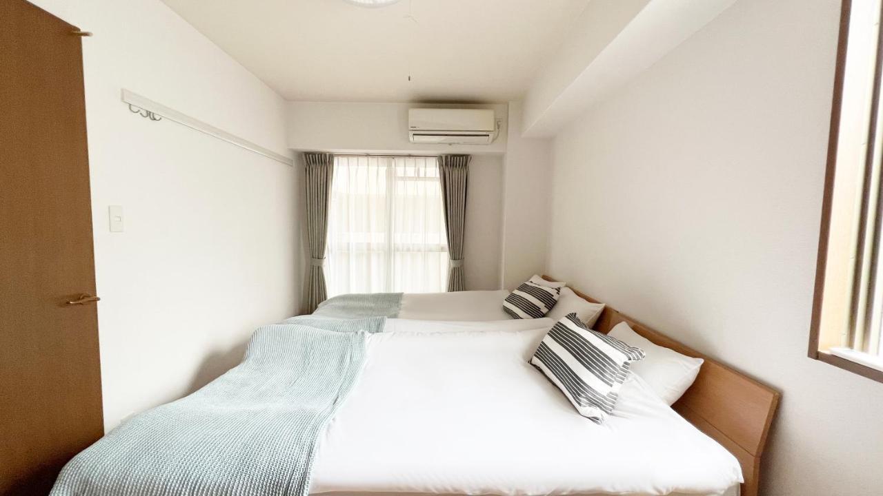 Dio Higashi Shinsaibashi Apartment Osaka Bagian luar foto