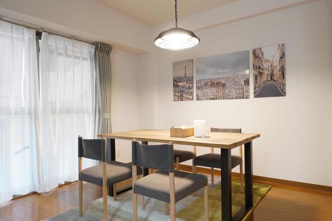 Dio Higashi Shinsaibashi Apartment Osaka Bagian luar foto