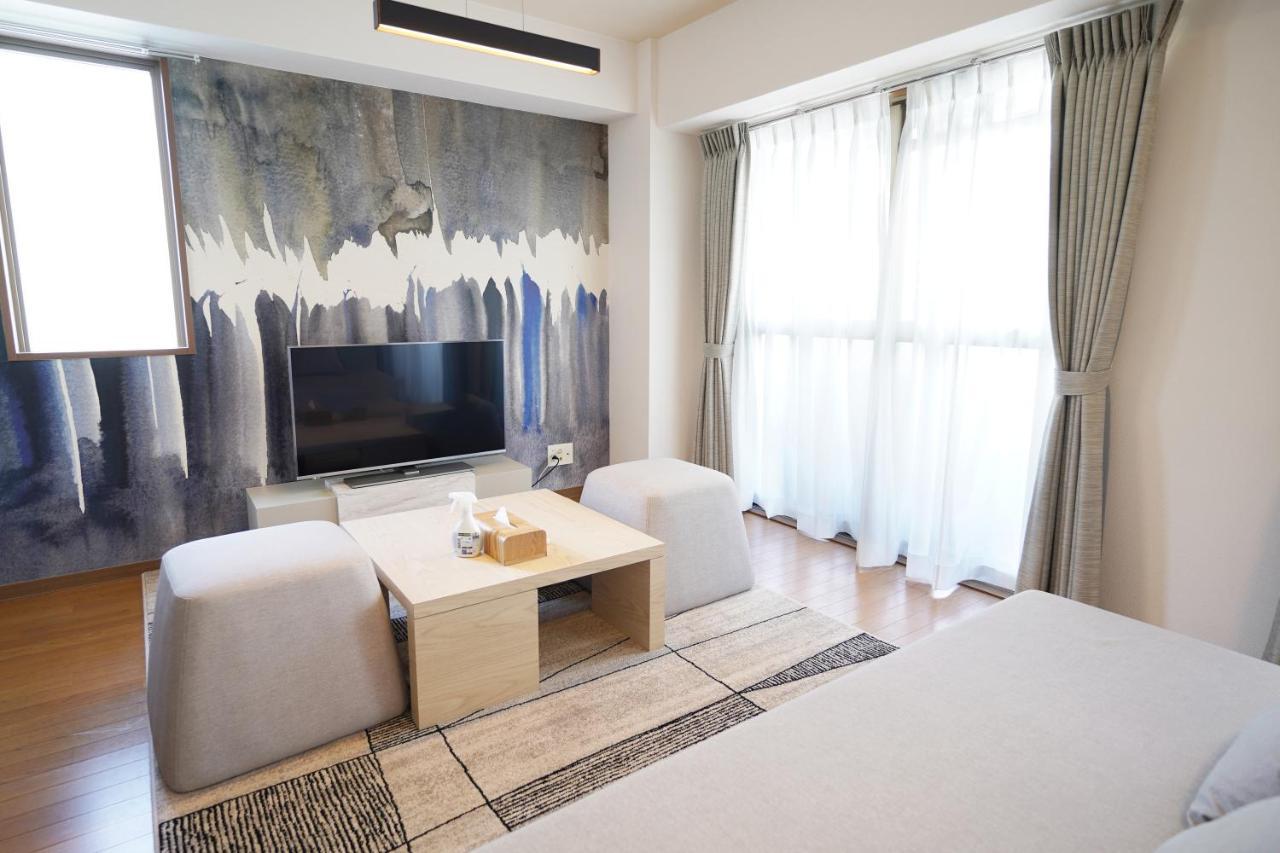 Dio Higashi Shinsaibashi Apartment Osaka Bagian luar foto