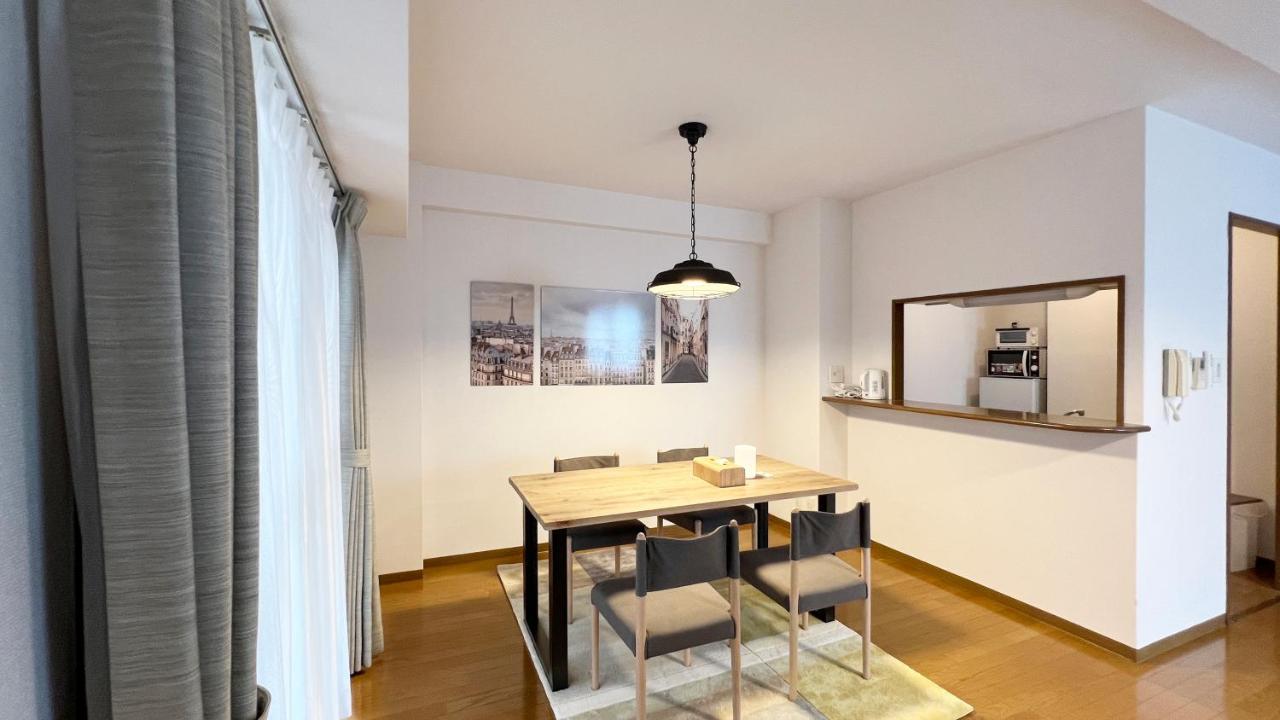 Dio Higashi Shinsaibashi Apartment Osaka Bagian luar foto