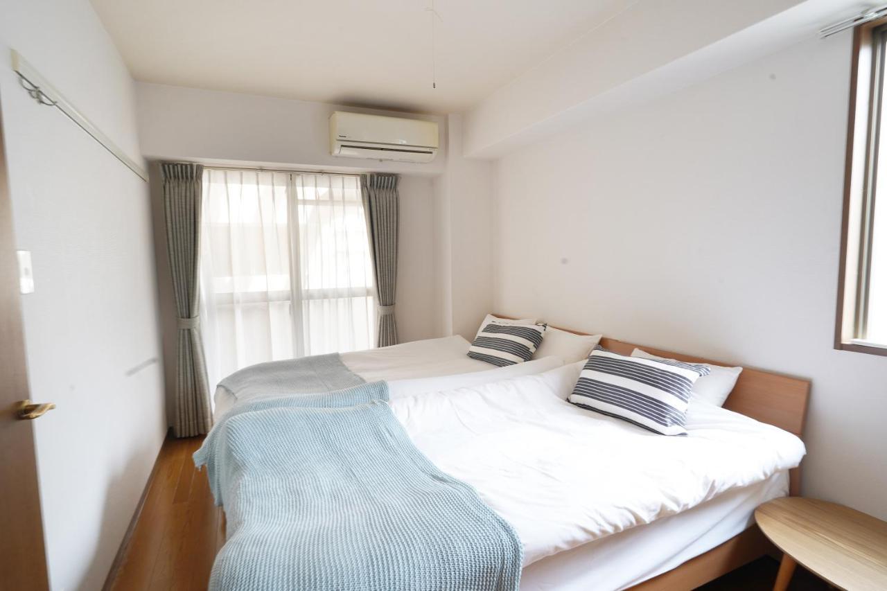 Dio Higashi Shinsaibashi Apartment Osaka Bagian luar foto