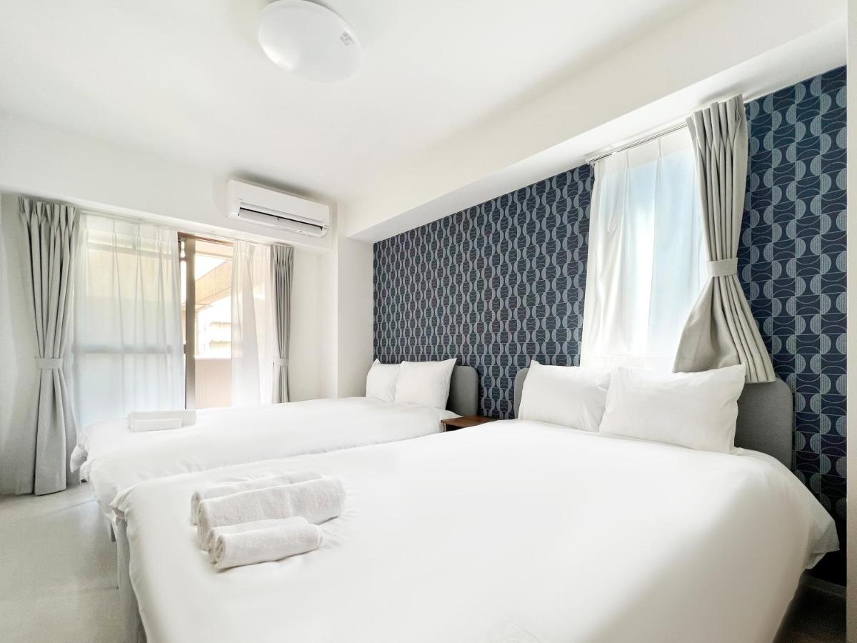 Dio Higashi Shinsaibashi Apartment Osaka Bagian luar foto