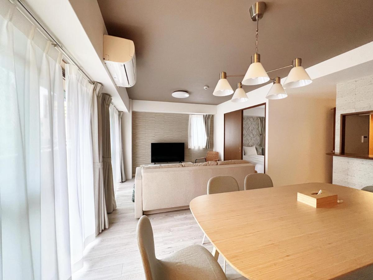 Dio Higashi Shinsaibashi Apartment Osaka Bagian luar foto