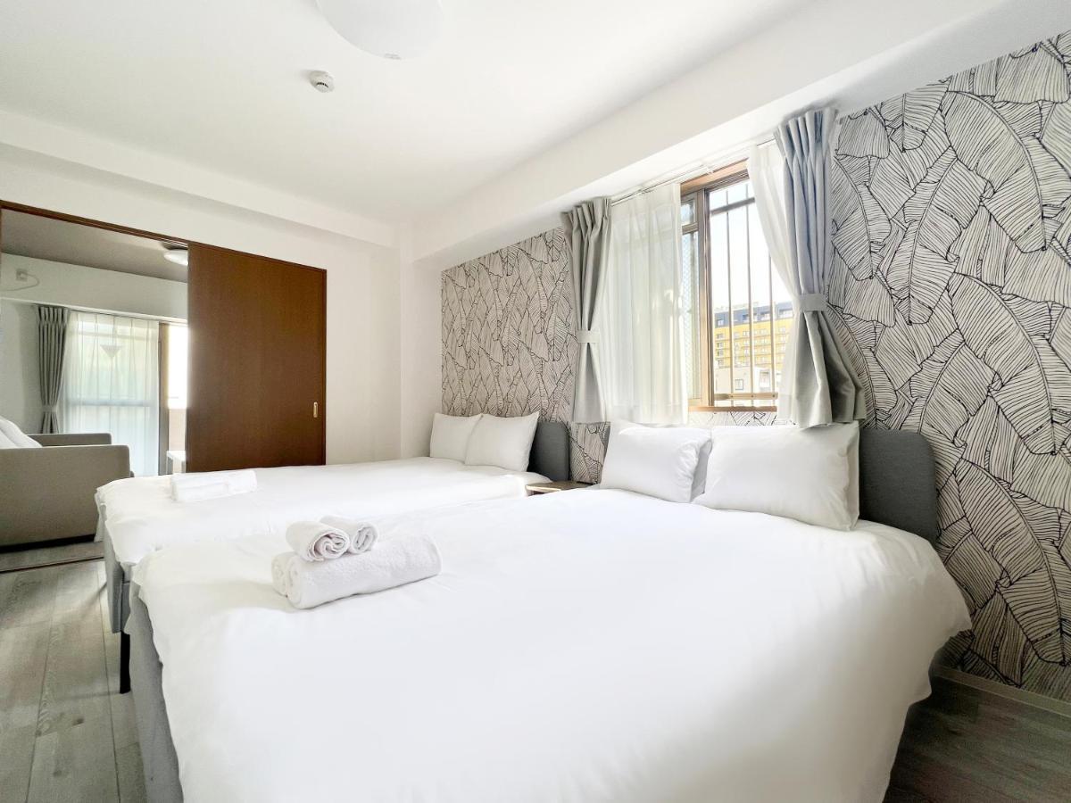 Dio Higashi Shinsaibashi Apartment Osaka Bagian luar foto